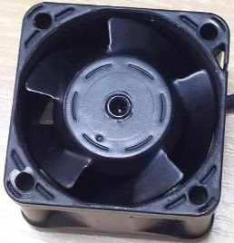 Bezkartáčové chladicí ventilátory DC pro letecký a kosmický průmysl